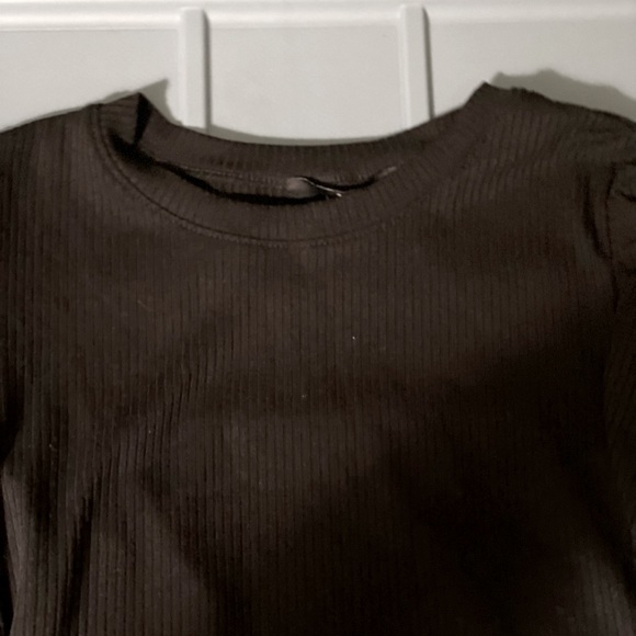 Women’s Puffed Sleeve Black Long Sleeve Top NWOT - Picture 5 of 6